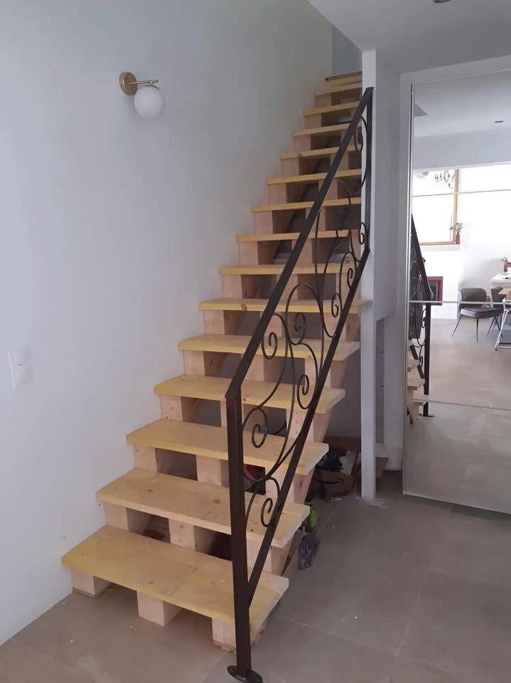 Fabrication d'escalier Corse