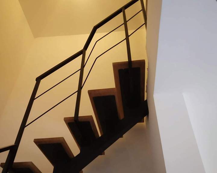 Escalier en métal Fabrication d'escalier Corse